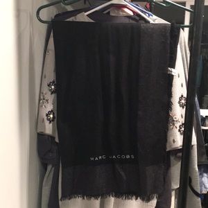 Marc Jacobs shawl